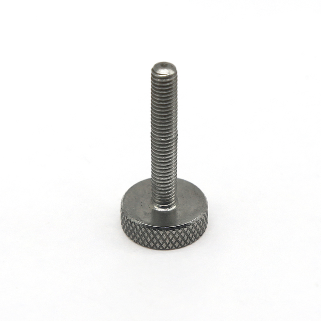 Hand-Tighten Screws